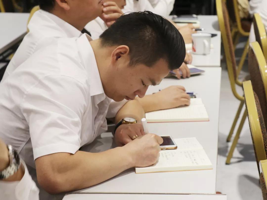 商学院2019《谈判技巧》团队特训营成功举办(图10)