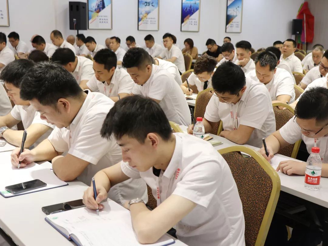 商学院2019第四期团队特训营圆满收官！(图5)