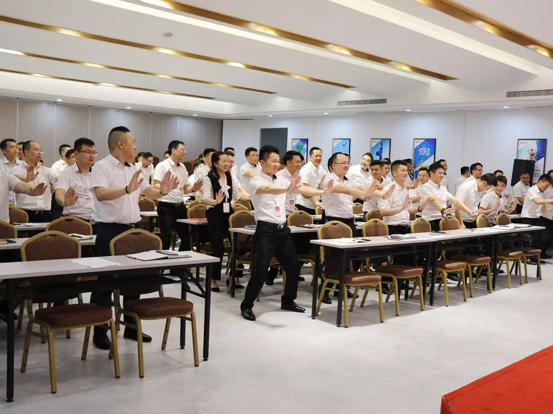 商学院2019第四期团队特训营圆满收官！(图19)