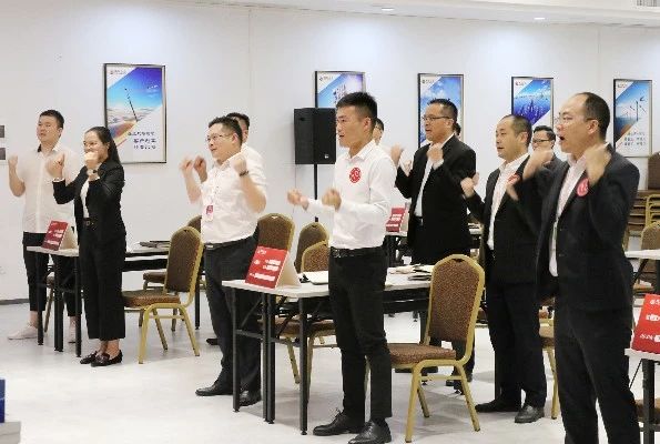 商学院第三期内训师TTT实战特训营圆满举办(图3)