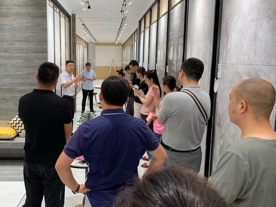  全力赋能，智胜终端，小蝌蚪视频污下载APP瓷砖沈阳特训营圆满成功(图2)
